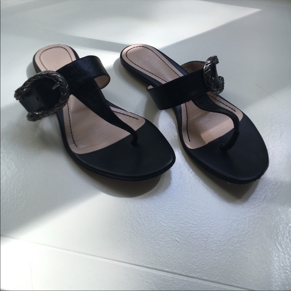 Authentic Gucci sandals with tiger head buckle